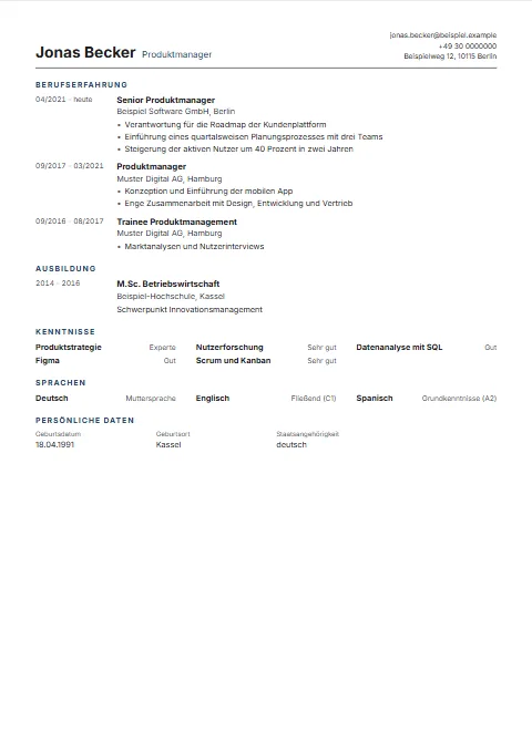 Lebenslauf-Vorlage Brief: So knapp wie möglich: kleine Schrift, schmale Ränder, Name und Kontakt in einer Zeile, Kenntnisse in drei Spalten.